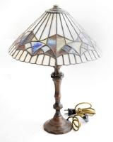 Bronz asztali lámpa, ólomüveg búrával, m: 55 cm