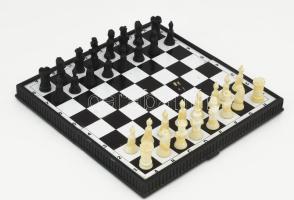 Mágneses sakk készlet, teljes.