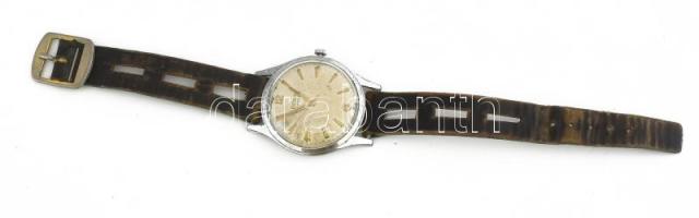 Doxa kézi felhúzós karóra. Működő állapotban, korrodált számlappal d: 31 mm