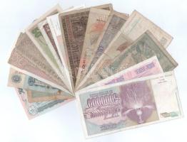 Vegyes 15db-os külföldi bankjegy tétel T:AU,F,VG
Mixed 15pcs of foregin banknotes banknotes lot C:A...