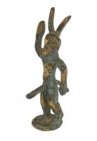 Animális lény, prekolumbián szobor, múzeumi másolat- Bronz, patinás. 13 cm