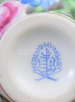 Herendi virágmintás áttört porcelán bonbonier eper fogóval, kézzel festett, jelzett, apró kopásnyomo...