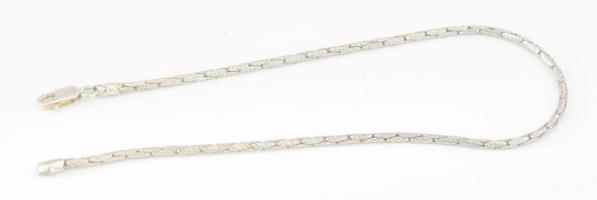 Ezüst(Ag) fantáziamintás bokalánc, jelzett, h: 24,5 cm, nettó: 6,2 g