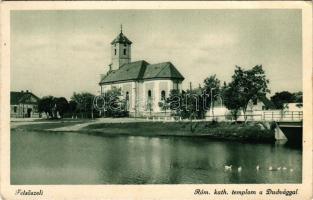 1940 Felsőszeli, Felső-Szeli, Horné Saliby; római katolikus templom a Dudvággal. Fogyasztási Szövetkezet kiadása / Roman Catholic church, river (EK)