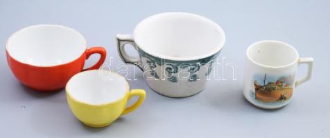 Zsolnay 4 darab csésze, közte sérüléssel, közte szecessziós kávéházi csésze.