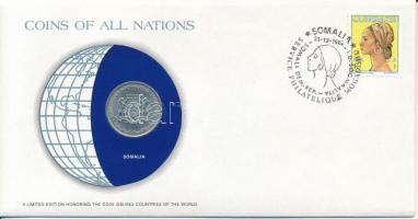 Szomália 1976. 1Sh "Nemzetek pénzérméi" felbélyegzett borítékban, bélyegzéssel T:AU Somalia 1976. 1 Shilin "Coins of all Nations" in envelope with stamp and stamping C:AU