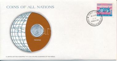 Pakisztán 1980. 5p "Nemzetek pénzérméi" felbélyegzett borítékban, bélyegzéssel T:AU Pakistan 1980. 5 Paisa "Coins of all Nations" in envelope with stamp and cancellation C:AU
