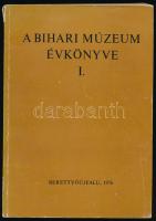 A Bihari Múzeum Évkönyve I. Szerk.: Héthy Zoltán. Berettyóújfalu, 1976, Bihari Múzeum (Debrecen, Alföldi Ny.), 367+(1) p. Kiadói papírkötés, kissé viseltes borítóval, kissé fakó, sérült gerinccel.