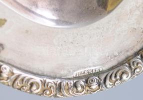 Ezüst (Ag) desszert tálca. Ívelt ovális forma, rózsadíszes peremszegéllyel, jelzett: dianás jelzés, ...