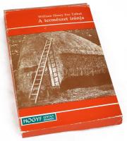 Talbot, H. Fox : A természet irónja. Bp., 1994, HOGyF Editio. Reprint kiadás! Számos fekete-fehér képpel illusztrálva. Kiadói egészvászon-kötés, műanyag védőborítóban, sérült kiadói kartontokban. "The Pencil of Nature by H. Fox Talbot" kísérőfüzettel (benne az eredeti kiadvány szövegével). Megjelent a "The Pencil of Nature", a világ első, fényképekkel illusztrált nyomdaterméke megjelenésének 150 éves évfordulóján, 1000 számozott példányban, ebből a 180. számú példány.