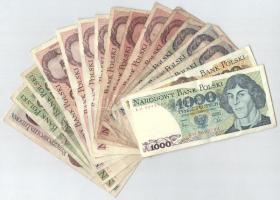 Lengyelország 1982-1988. 20Zl + 50Zl (2x) + 100Zl (8x) + 200Zl (3x) + 500Zl + 1000Zl bankjegy tétel, összesen 16db T:F-VG, sarokhajlások, pici szakadások Poland 1982-1988. 20 Zlotych + 50 Zlotych (2x) + 100 Zlotych (8x) + 200 Zlotych (3x) + 500 Zlotych + 1000 Zlotych banknote lot, 16pcs at all C:F-VG folded corners, tiny tears