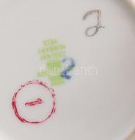 Zsolnay virágmintás gyűrűtartó tálka, jelzett, d: 8,5 cm