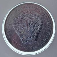 Lapis András (1942-) DN "Bizánci stílusú avar kori aranyozott ezüst övveret " kétoldalas bronz emlékplakett díszlapon (45mm) T:AU, kis ragasztónyom