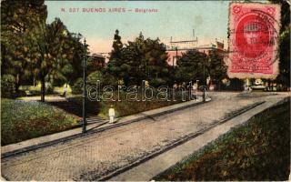 Buenos Aires, Belgrano / park (worn corners)