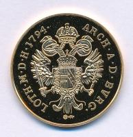 DN "Magyar aranypénzek utánveretben - II. Ferenc dukát 1794" aranyozott Ag emlékérem kapszulában, tanúsítvánnyal (5,5g/0.333/25mm) T:PP
