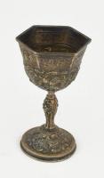 Ezüst (Ag) kiddus pohár. cca 19. sz. második fele, jelzett, mesterjegyes, gazdag díszítéssel, m: 11,5 cm, 90,7g