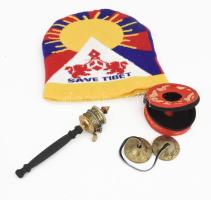 Thingsa, tartóban + imamalom + Save Tibet sapka