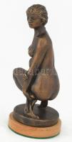 Rácz Edit (1936- ): Akt. Bronzírozott műanyag, hibátlan, jelzett, m: 21 cm
