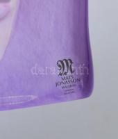 Mats Jonasson (svéd, 1945-): Ólomkristály asztaldísz a Maszk sorozatból, színezett, címkével és grav...