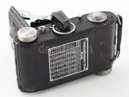 Belca Beltica fényképezőgép E. Ludwig Meritar 50mm f/2.9 objektívvel, kissé kopott, működőképes álla...