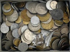 Vegyes magyar forint fémpénz tétel 1265g-os súlyban, közte jobb darabok T:vegyes