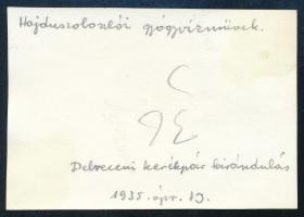 1935 A hajdúszoboszlói gyógyvízművek, hátoldalon feliratozott fotó, 4,5×6,5 cm