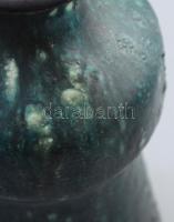 Bod Éva (1924-2004): Méregzöld váza. Csorgatott mázas kerámia, jelzett, minimális kopással, m: 19 cm...