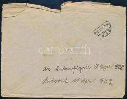 1932