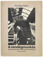 Korniss Péter: A vendégmunkás. Fényképregény. Losonczi Ágnes tanulmányával. The Guest Worker. A novel of photographs. Essay by Ágnes Losonczi. Bp., 1998., Mezőgazdasági. Gazdag képanyaggal illusztrált. Angol és magyar nyelven. Kiadói kartonált papírkötés, foltos, kissé kopott borítóval.