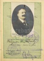 1923 Magyar Királyság által kiállított fényképes útlevél Wágner A. Károly hangszerkereskedő részére,...