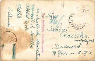 1941 Székelykeresztúr, Kristur, Cristuru Secuiesc; székelykapu. Nagy fényképész / Secui wood carved ...