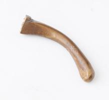 Veres Kálmán (1964): Fagylaltoskocsi. Öntött bronz, jelzett: VK, 31x21x17 cm Egyik fogója letört, de...