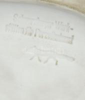 Schwarzburger postáslány. Jelzett, sérült, m: 25 cm