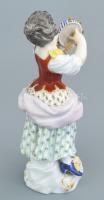Meissen Tamburás lány. cca 1920, jelzett, tamburán minimális kopással és átaranyozással, m: 12,5 cm