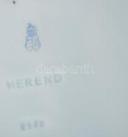 Herendi óherendi Macao mintás dísztál. Jelzett, kézzel festett, repedéssel, d: 26 cm