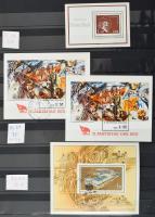 NDK 1960-1989 több mint 100 db blokk, kisív, feketenyomat és kb 100 sor, csík jó minőségű Leuchtturm berakóban (ca Mi EUR 1.200,-)