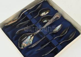 Ezüstözött kávézó kanál garnitúra, dobozban, h: 11,5 cm