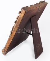 Nagyméretű asztali tükör, blondel keret foglalatban, támasztható, 1-1 sérüléssel, 49x37 cm