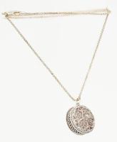 Ezüst(Ag) hengeres nyaklánc kerek filigrán nyitható medállal, jelzett, h: 40 cm, d: 2 cm, nettó: 9 g