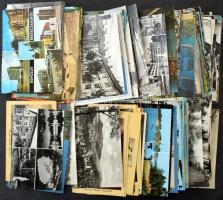 Kb. 200 db MODERN magyar város képeslap / Cca. 200 modern Hungarian town postcards