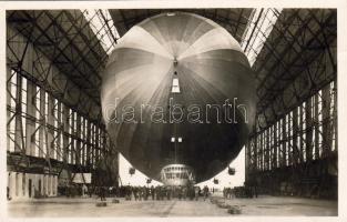 so Stpl: zur Erinn. den Besuch Zeppelin...