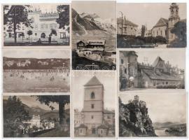 42 db RÉGI magyar, történelmi magyar és külföldi város képeslap vegyes minőségben / 42 pre-1945 Hungarian, historical Hungarian and European town-view postcards in mixed quality