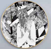 Öreg király. Hollóházi Szász Endre által tervezett dekorral díszített porcelán tányér. Jelzett, katalógusszámmal ellátott, hibátlan, d: 25,5 cm