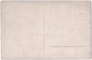 Zsidó újévi üdvözlet, héber felirattal. Judaika / Jewish greeting art postcard, with Hebrew text. Ju...