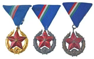 1951. "Közbiztonsági Érem" arany, ezüst, bronz fokozata a rendőrség tagjai részére T:AU,XF NMK 549., 550., 551.