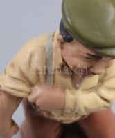 Sonneberger Friedel-Figuren cigarettázó férfi figura, mázas kerámia, alján címkével jelzett, kisebb ...