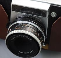 Pentina fényképezőgép Carl Zeiss Tessar 2,8/50 objektívvel bőr tokkal, leírással, sérült dobozában