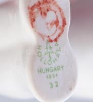 Hollóházi porcelán elefánt, terv.: Schrammel Imre, kézzel festett, jelzett, hibátlan, m: 18 cm