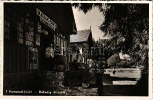 1942 Homoródfürdő, Homoród-fürdő, Baile Homorod; Rákossy étterem, vendéglő bejárata Szöllősi fenyővíz, Nikotex, Senator cigaretta, Első Magyar Részvényserfőzde Rt. bajor sör reklám plakátokkal / restaurant with advertisement posters