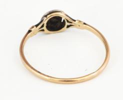 14 K arany (Au) gyűrű, gyémánttal. 0,08 ct. 1,5g m: 60